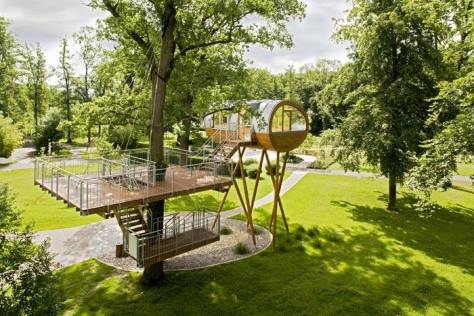 cool treehouse