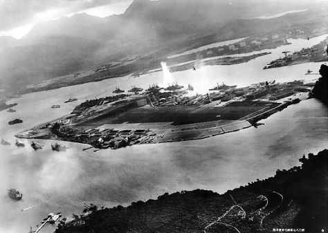 Photo From: http://upload.wikimedia.org/wikipedia/commons/c/c7/Attack_on_Pearl_Harbor_Japanese_planes_view.jpg